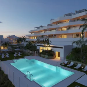 Apartament z prywatnym ogrodem Estepona Costa del Sol